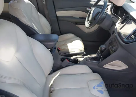 2013 Dodge Dart Limited z USA, uszkodzony, nr VIN 1C3CDFCH2DD182485